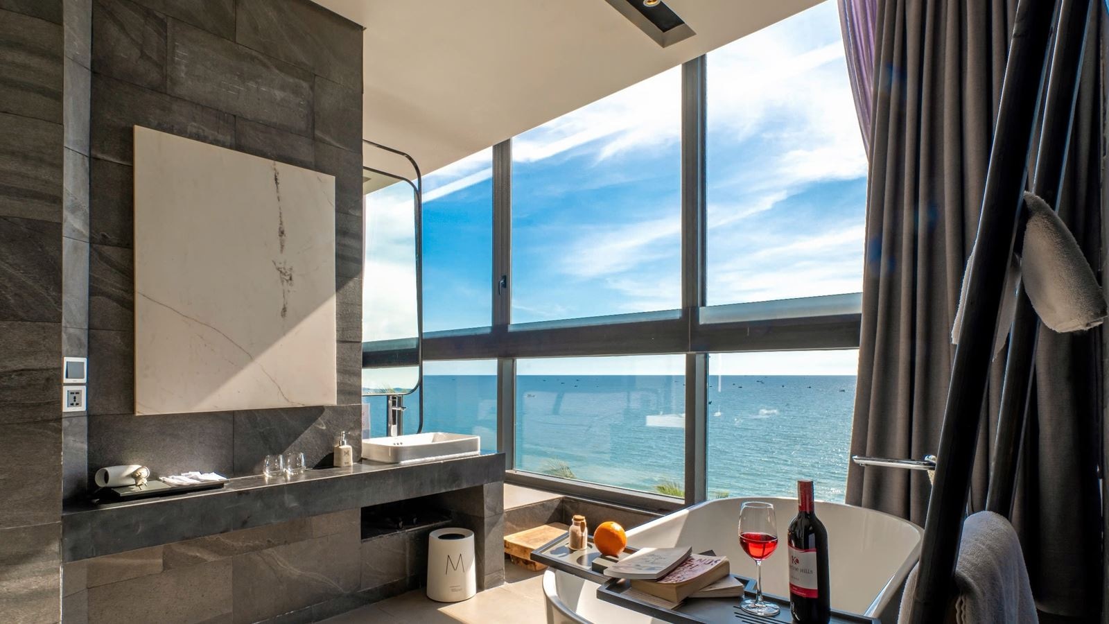 rooms-ocean-eyes-suite-child-without-extra-bed