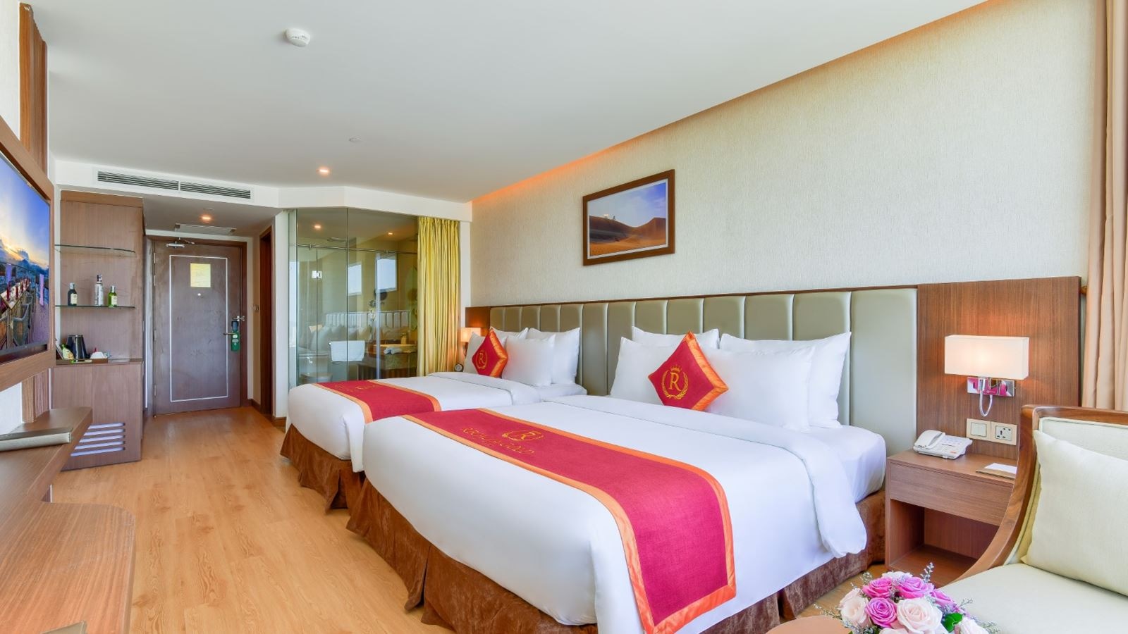 rooms-family-with-partial-seaview