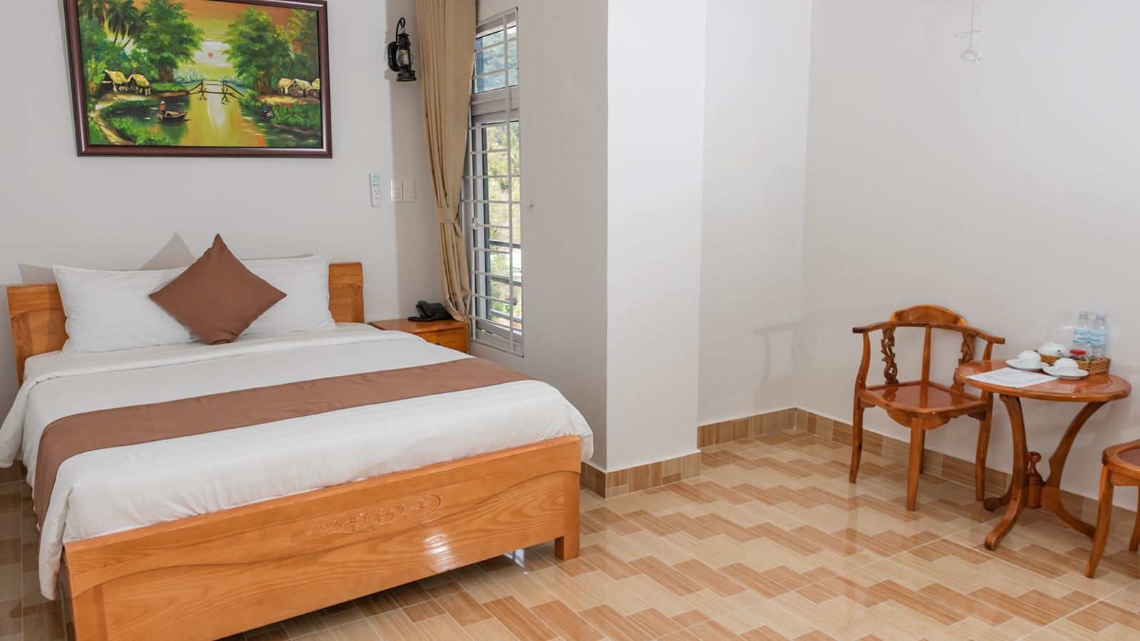 rooms-room-superior-double-with-window