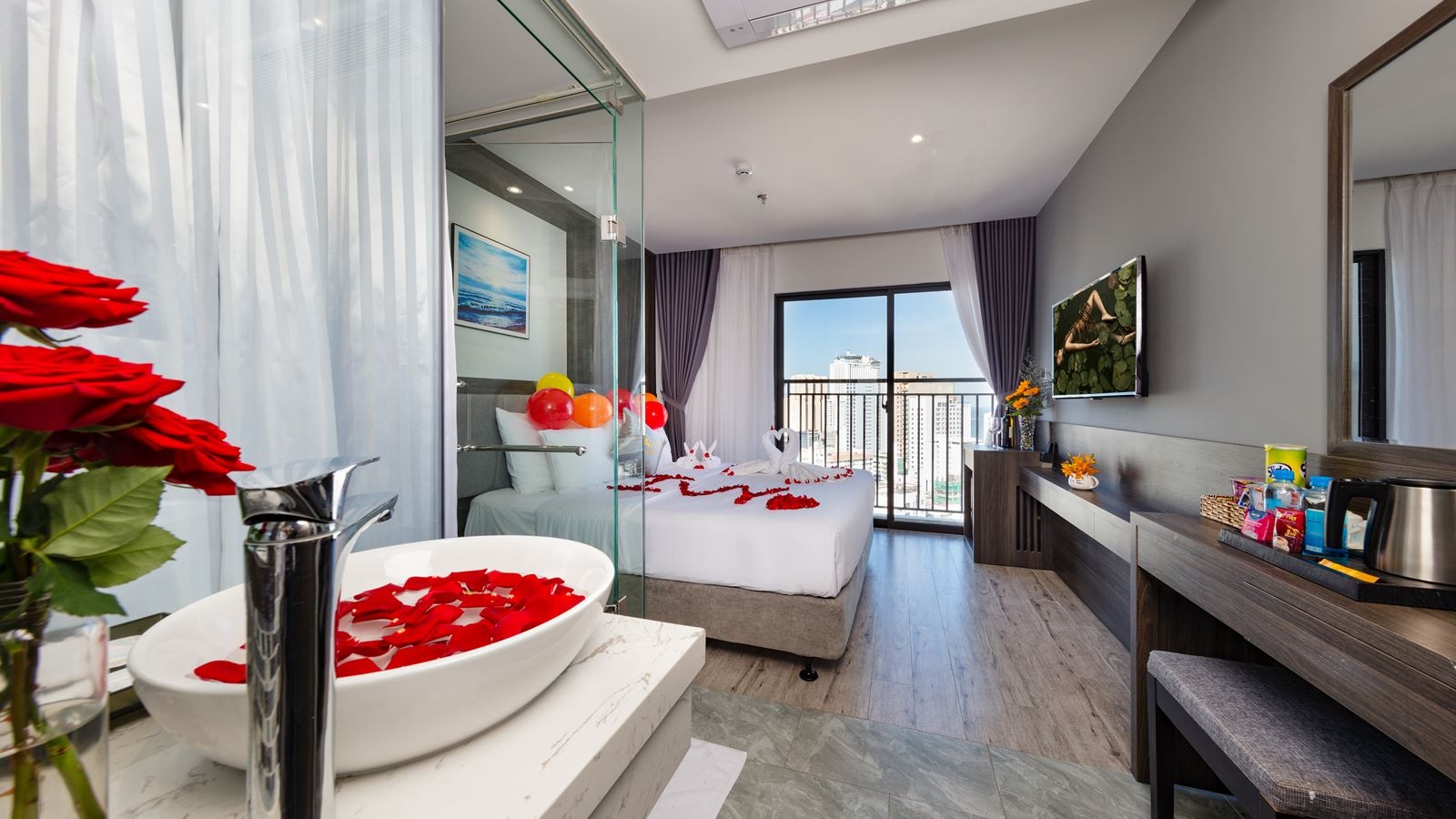 rooms-room-deluxe-limited-sea-view