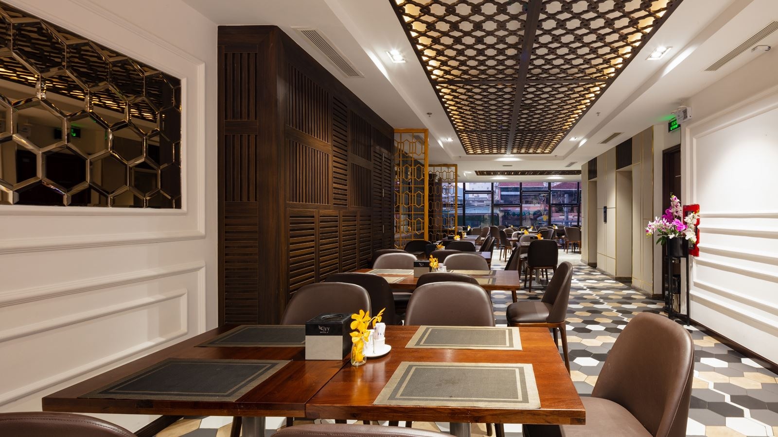 restaurants-ivy-restaurant