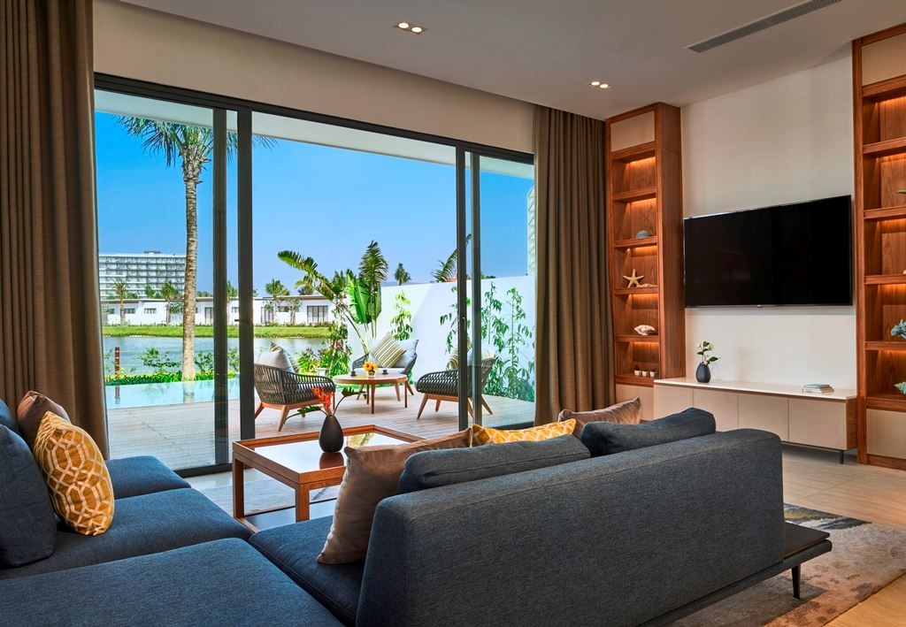 rooms-3-bedroom-villa-with-private-pool