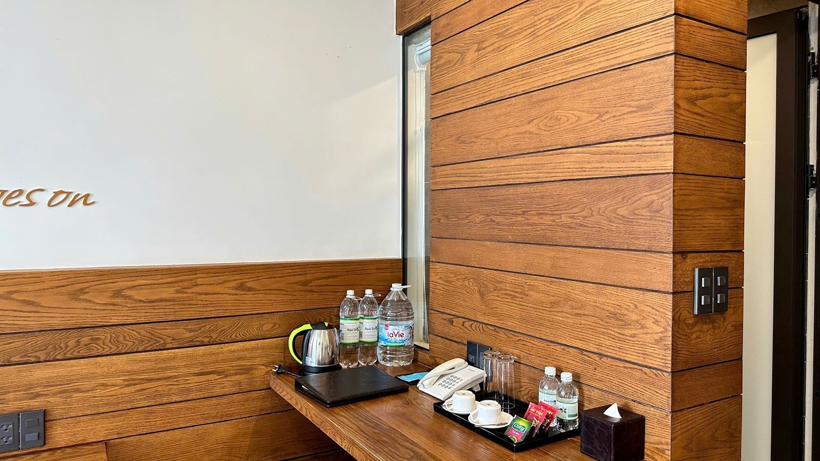 rooms-deluxe-sea-view