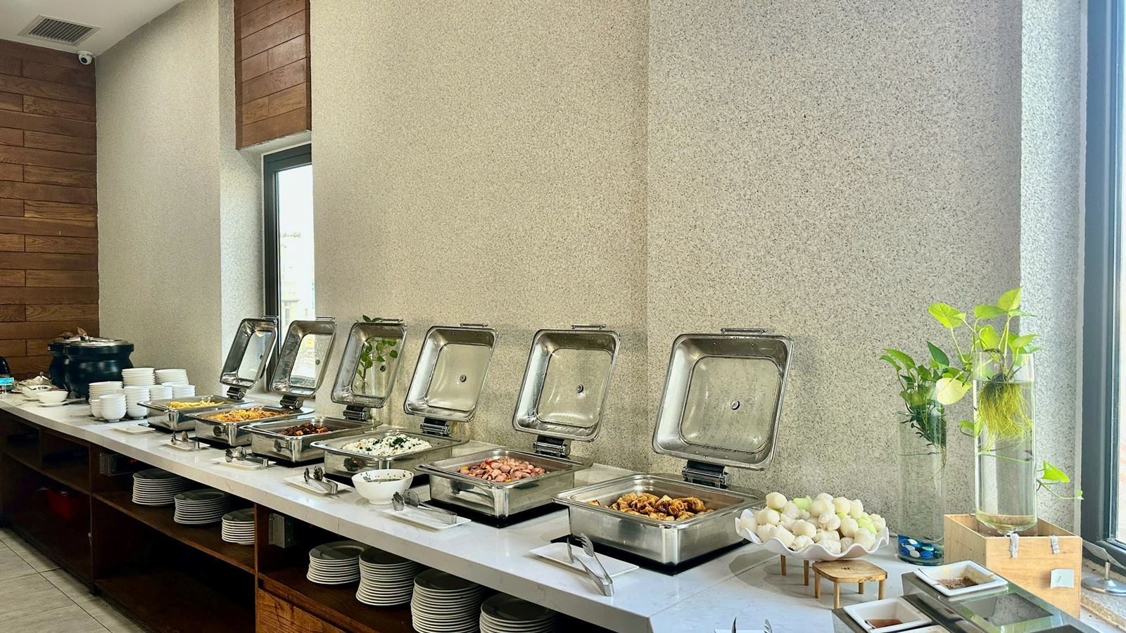 restaurants-joy-trip-restaurant