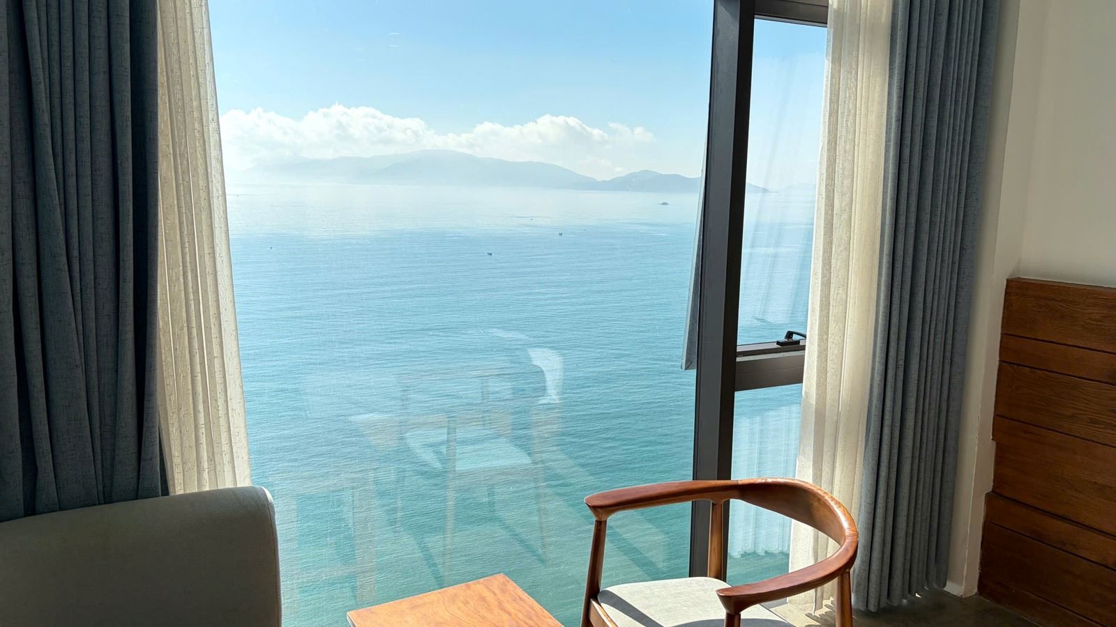 rooms-grand-ocean-view