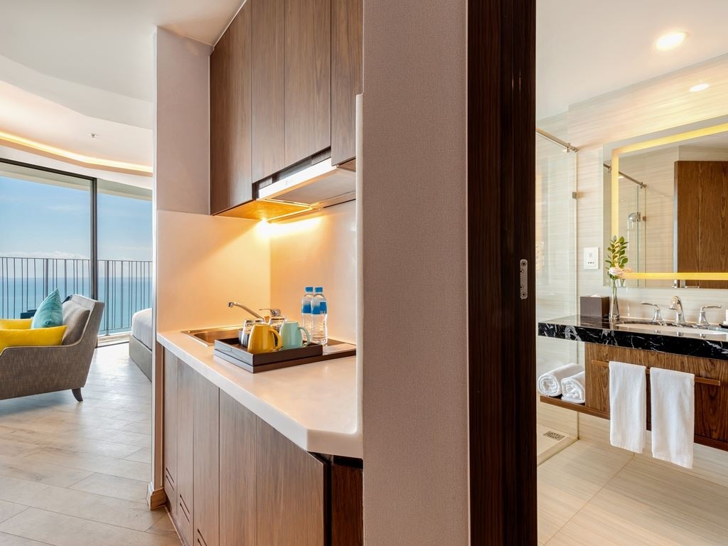 rooms-executive-double-ocean-view-with-balcony