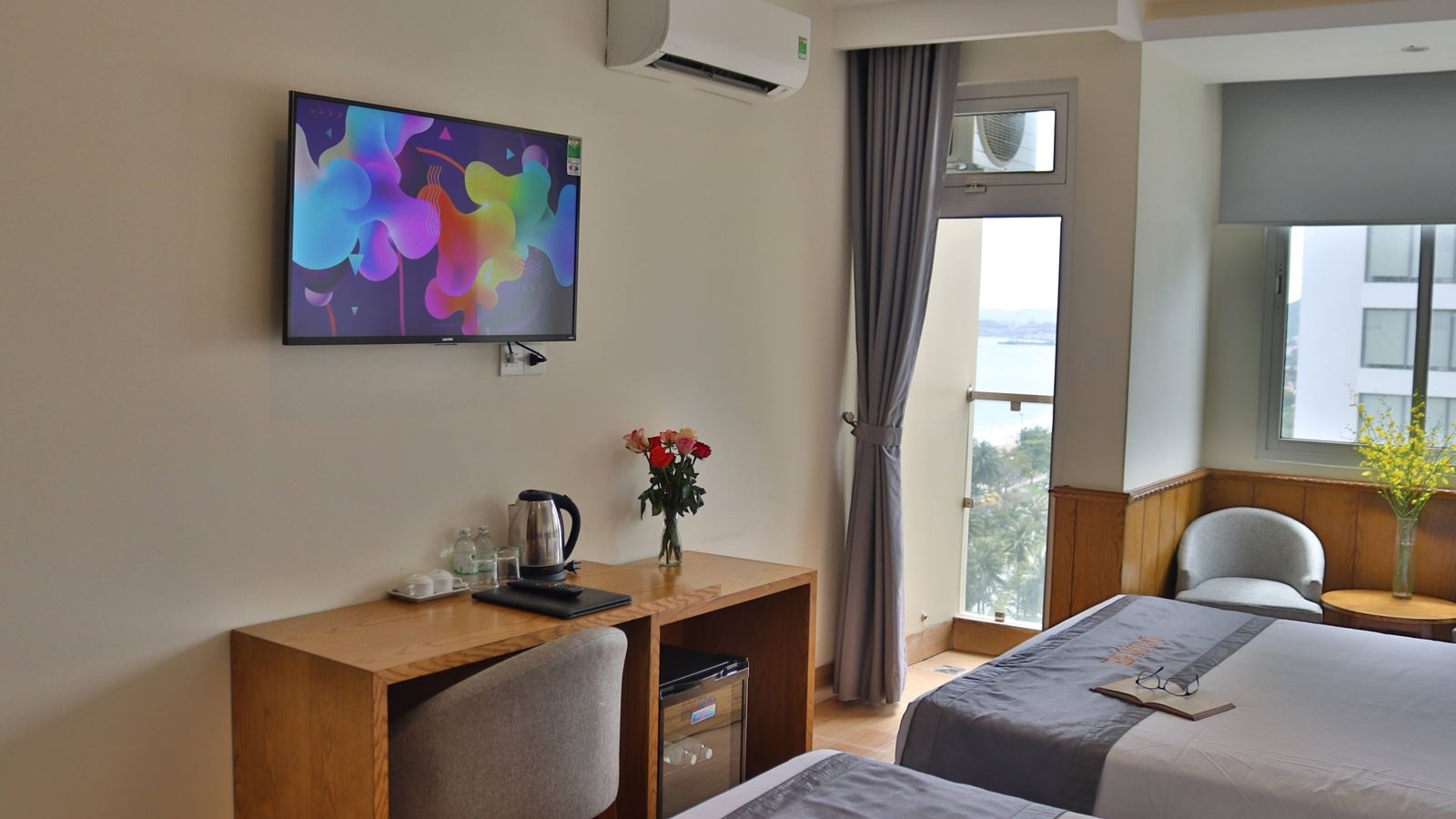 rooms-superior-sea-view-with-balcony-child-without-extra-bed