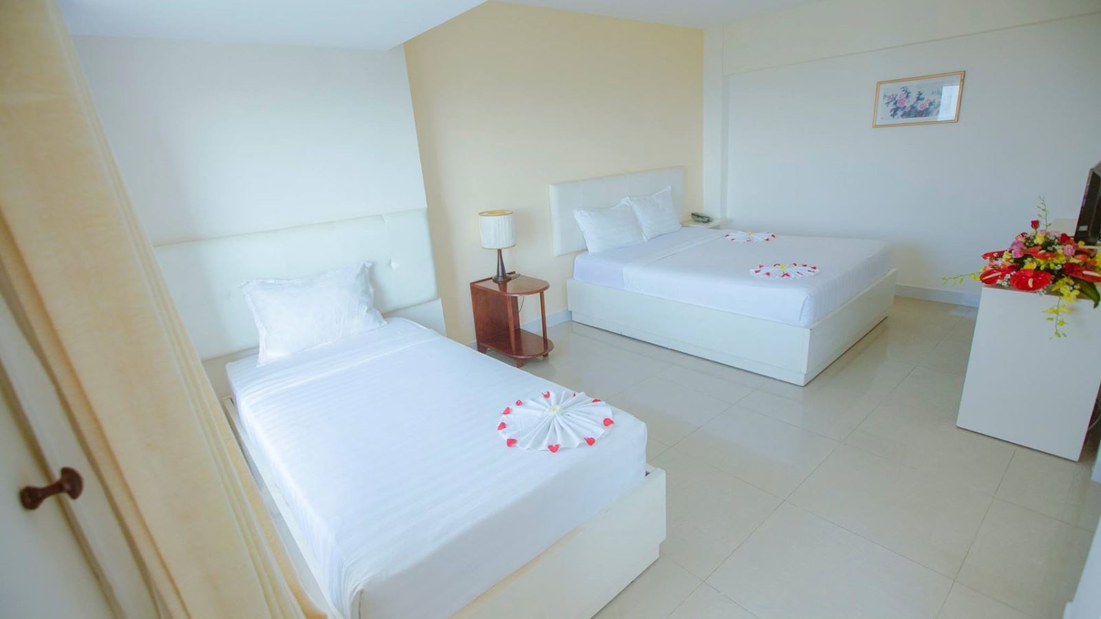 rooms-superior-city-view