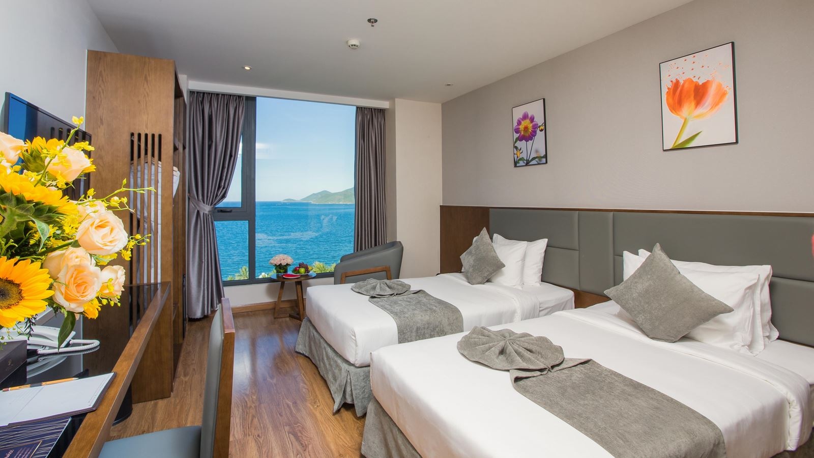 rooms-deluxe-ocean-view