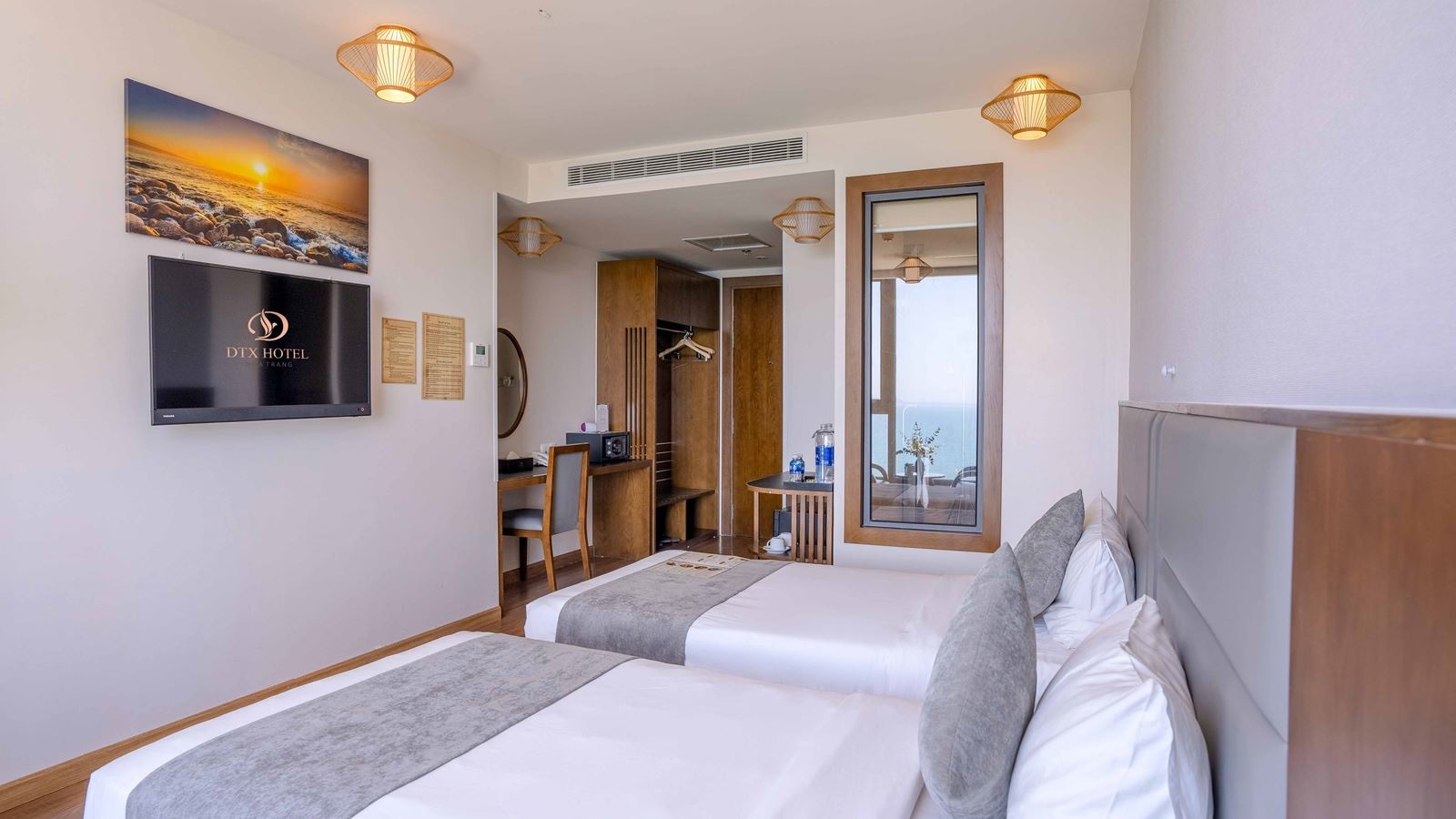 rooms-deluxe-ocean-view--child-without-extra-bed