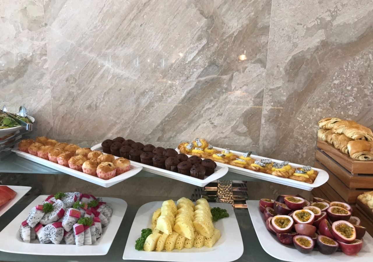 restaurants-restaurant