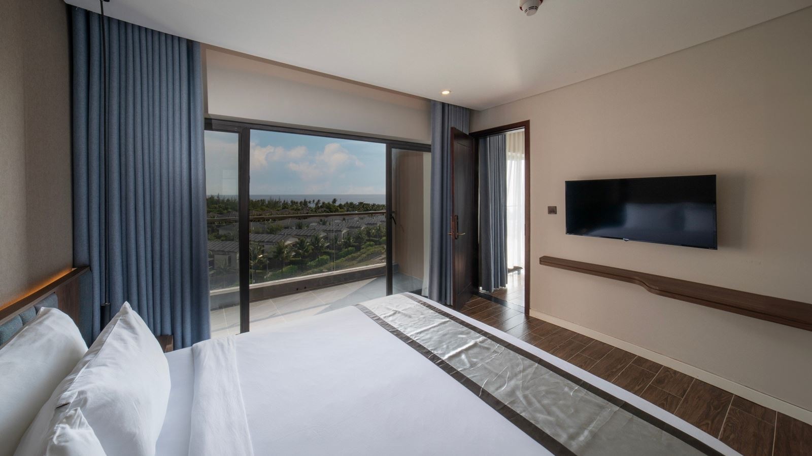 rooms-family-sea-view