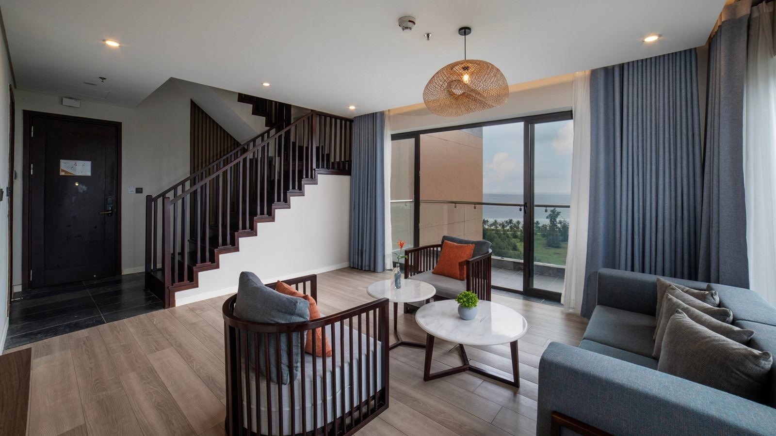 rooms-penthouse-1-bedroom