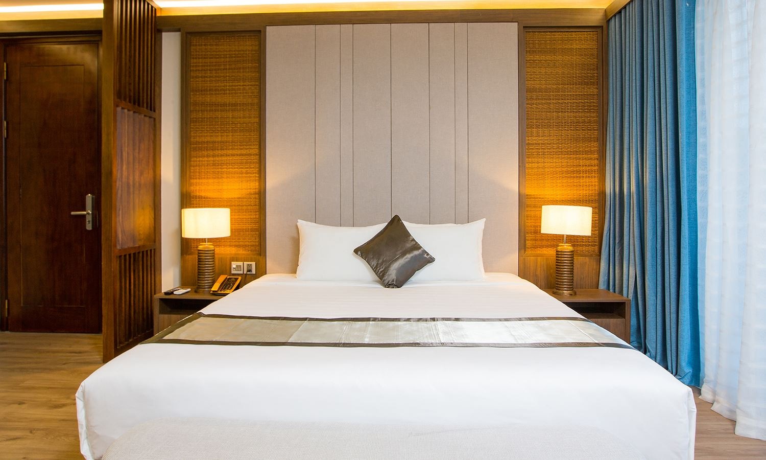 rooms-villa-3-bedrooms-garden-view