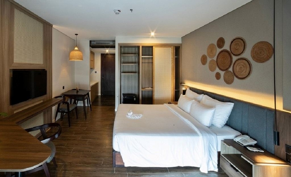 rooms-deluxe-mountain-view