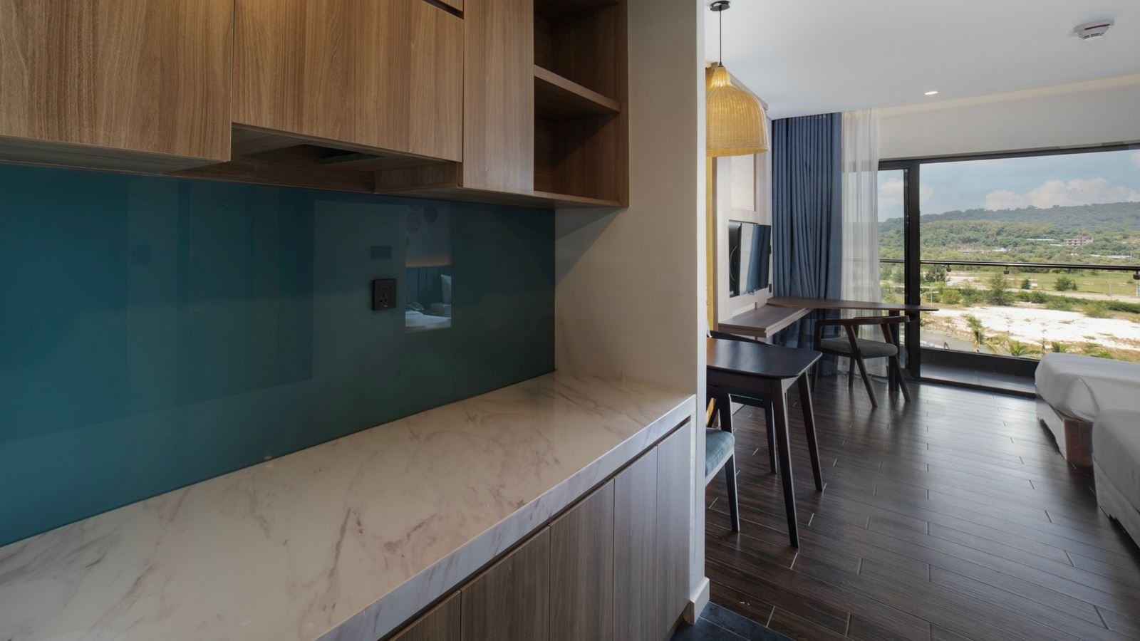 rooms-triple-mountain-view