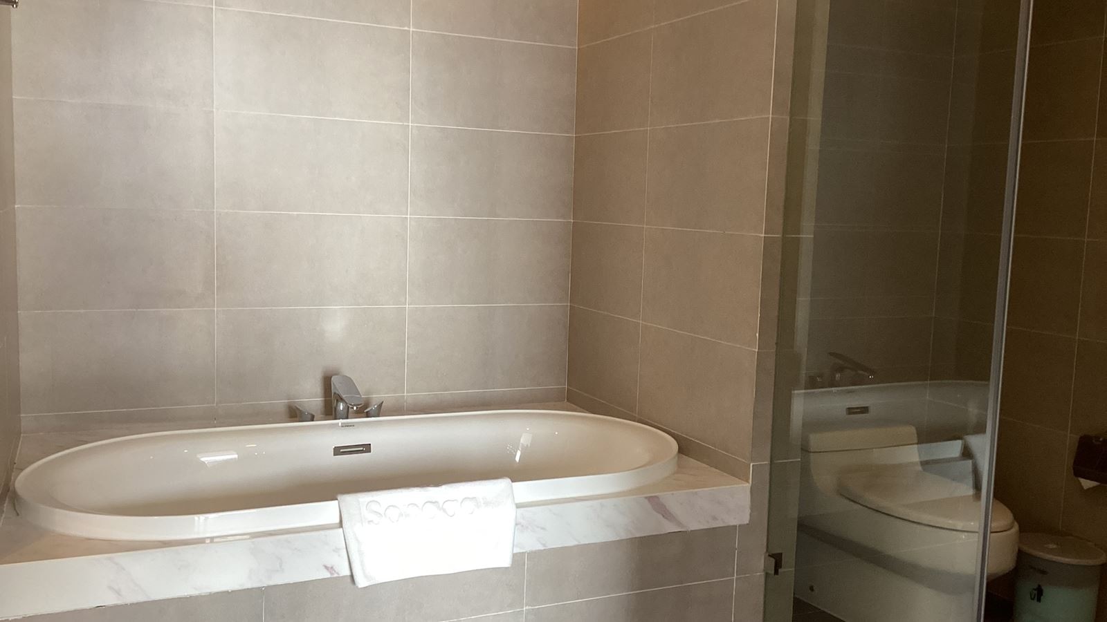 rooms-penthouse-1-bedroom-child-without-extra-bed