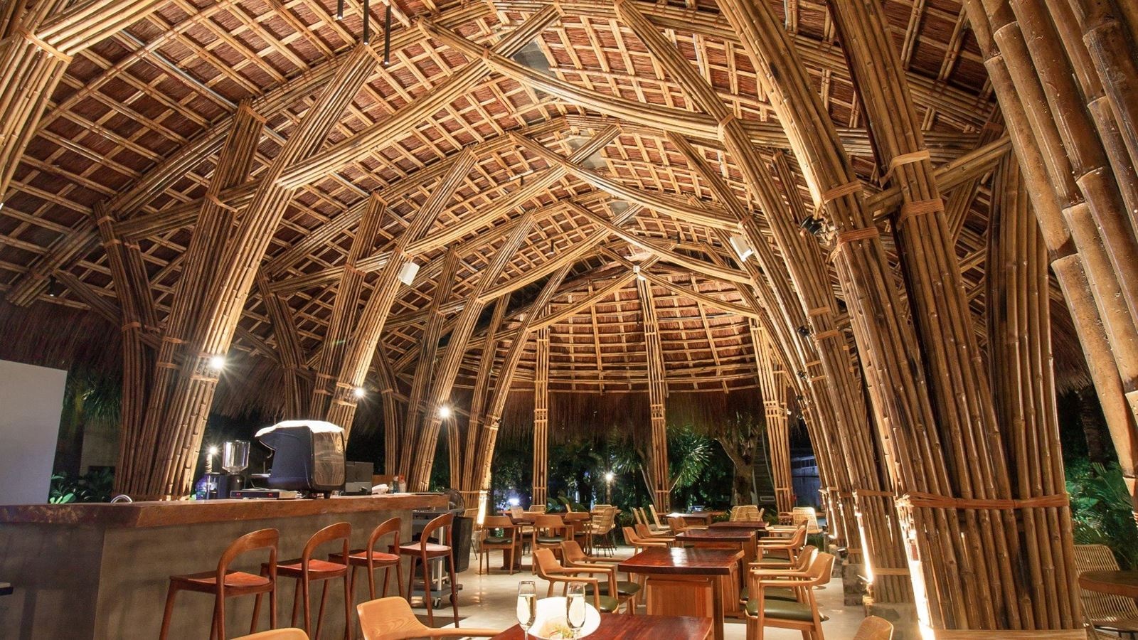 restaurants-m-restaurant