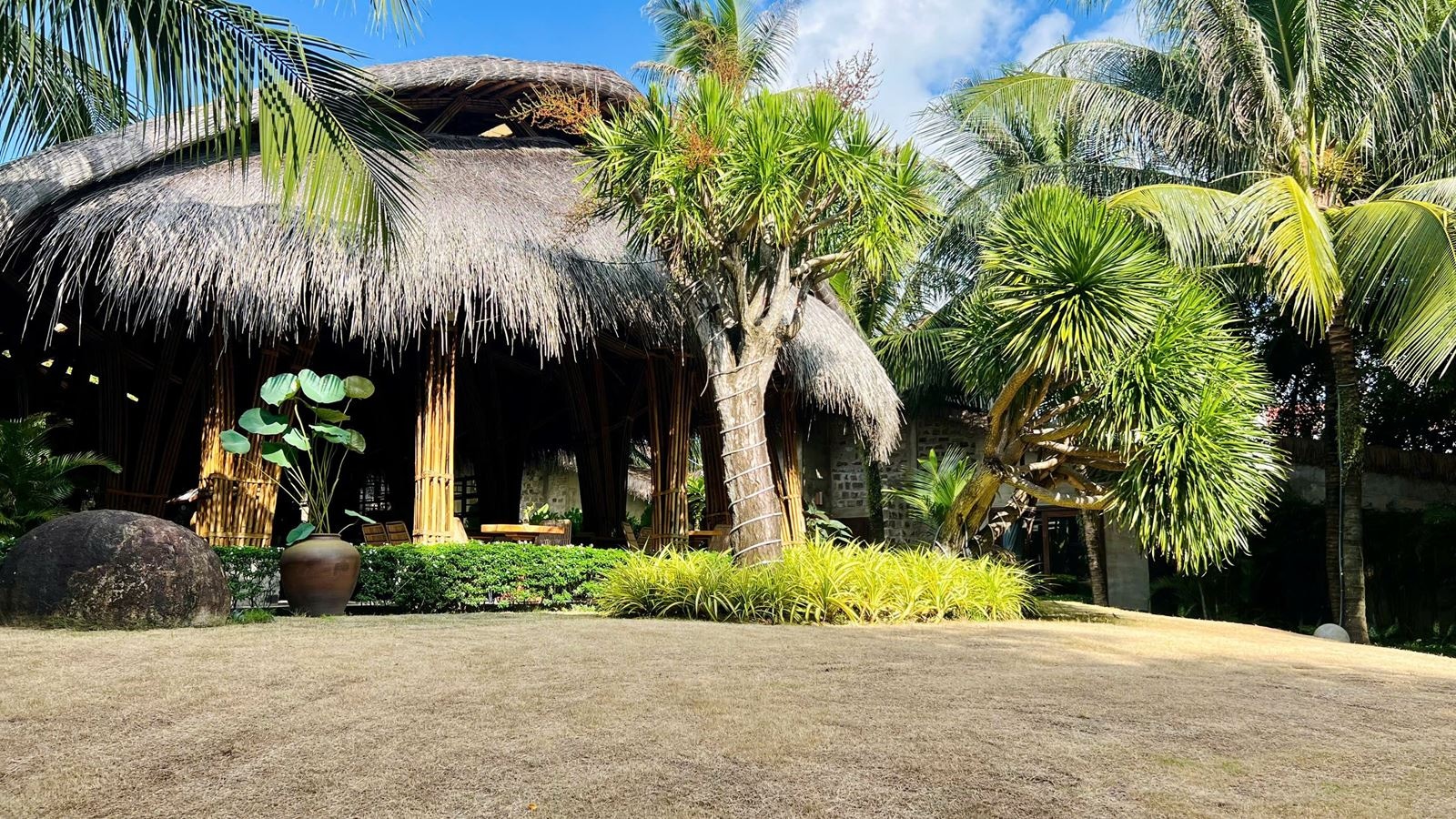 restaurants-m-restaurant