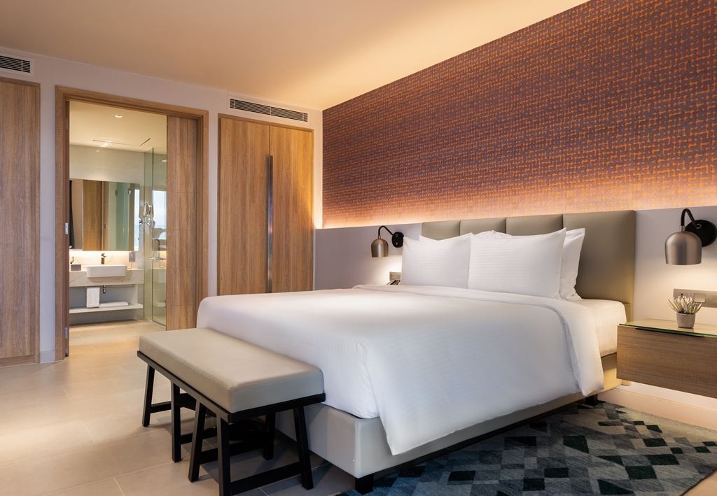 rooms-3bedroom-villa-private-pool-beach-front