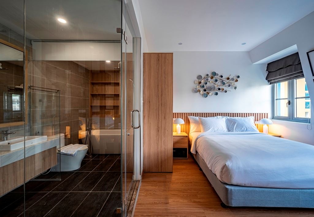 rooms-deluxe-mountainview-with-window