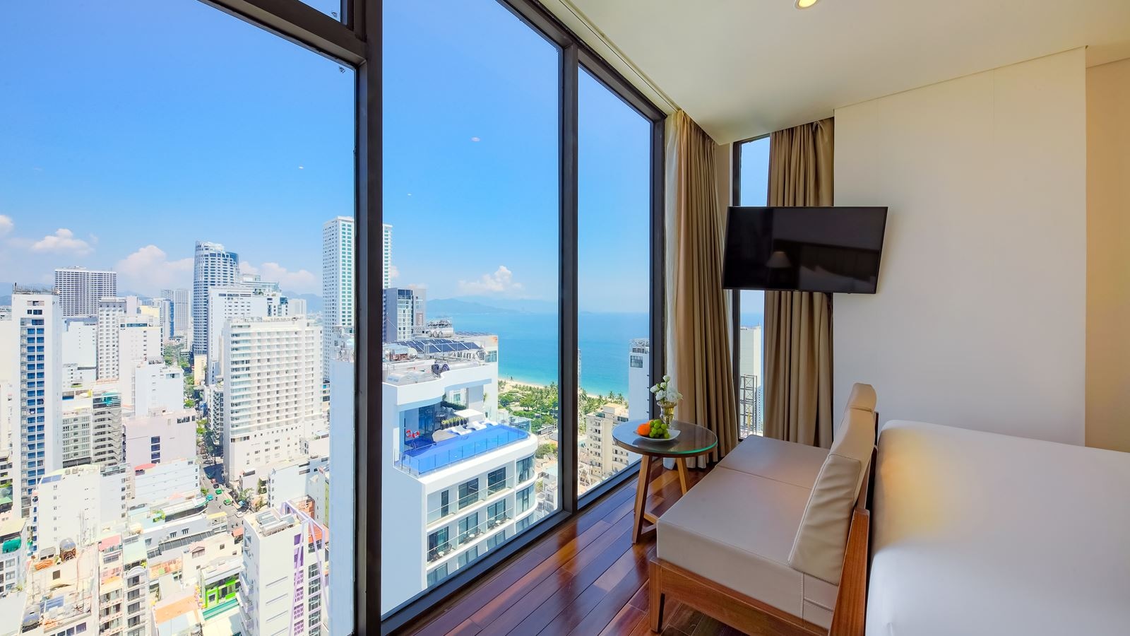 rooms-premier-partial-sea-view