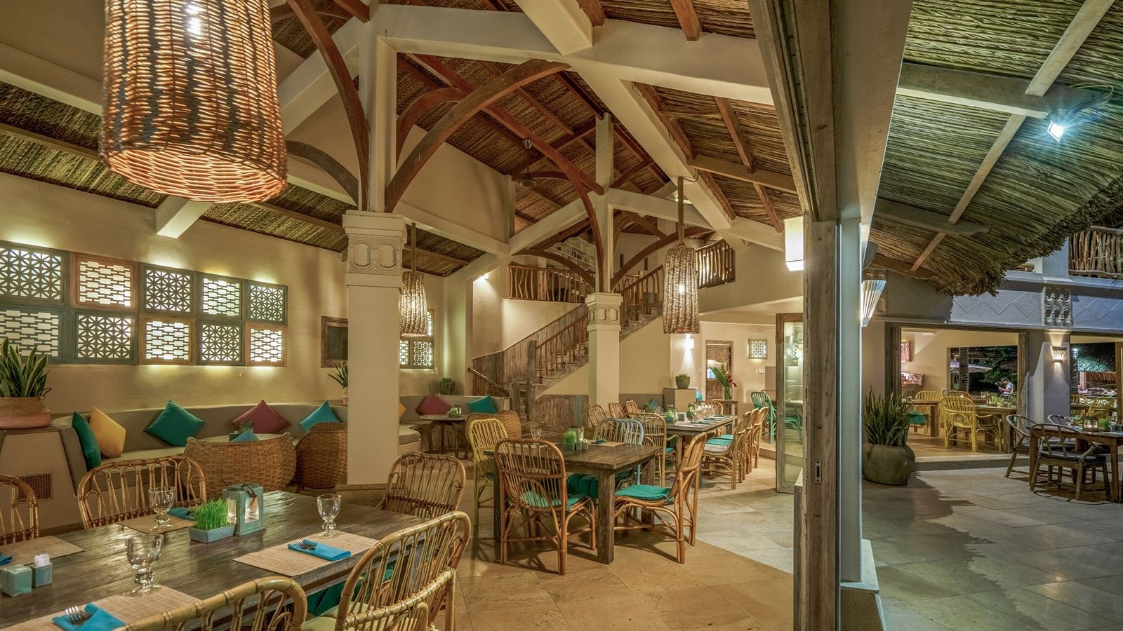 restaurants-restaurants