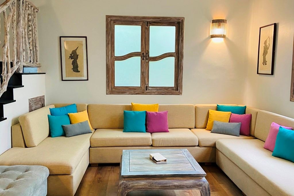 rooms-4-bedrooms-family-villa