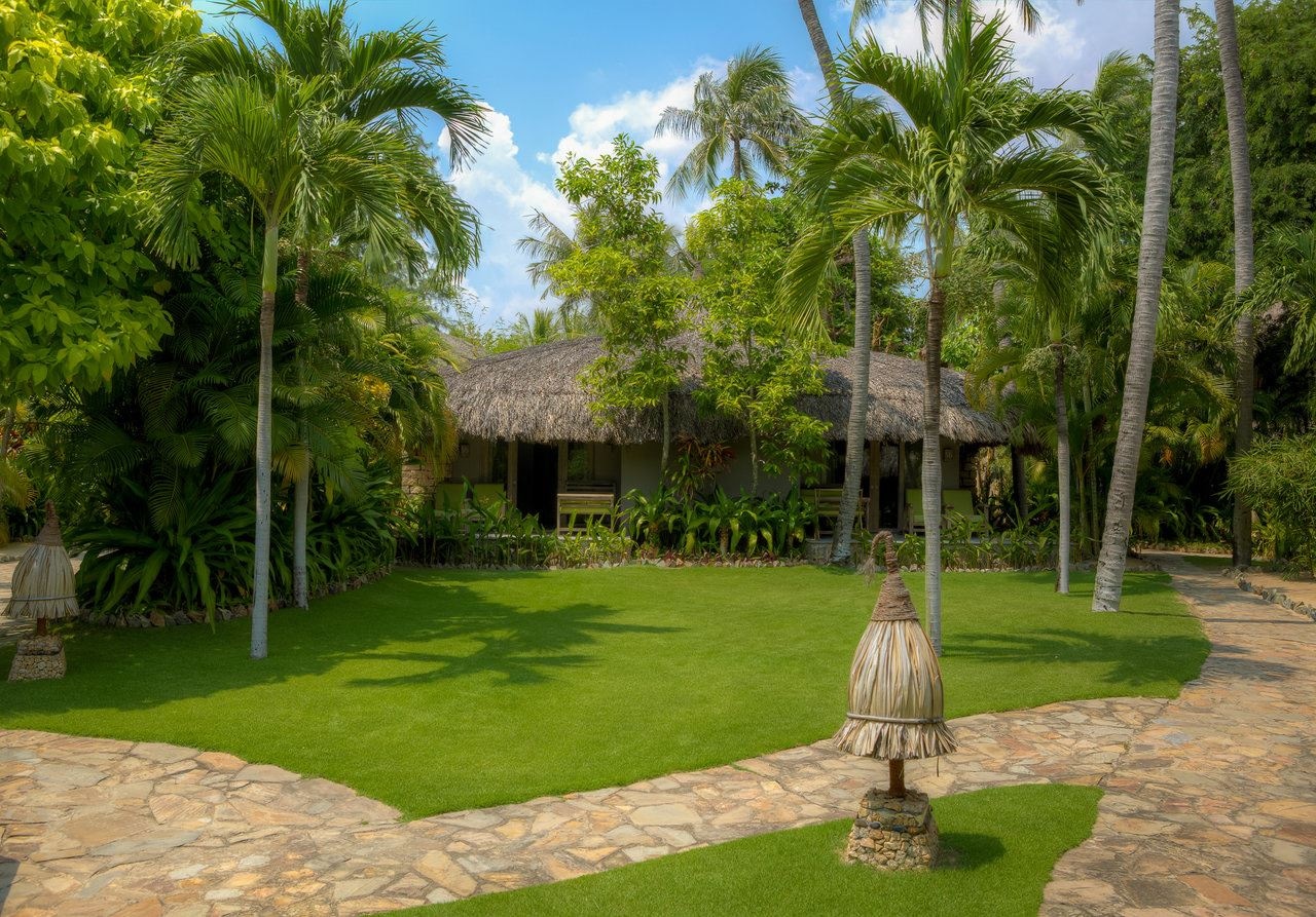 rooms-deluxe-garden-view-bungalow