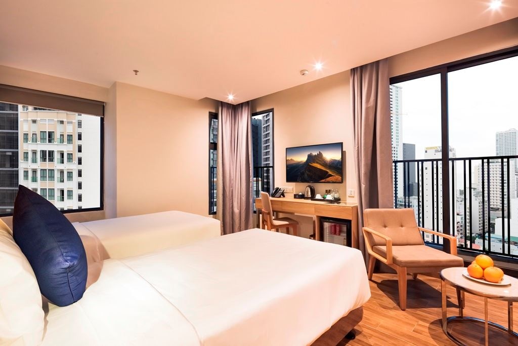 rooms-executive-city-view-with-balcony-child-without-extra-bed