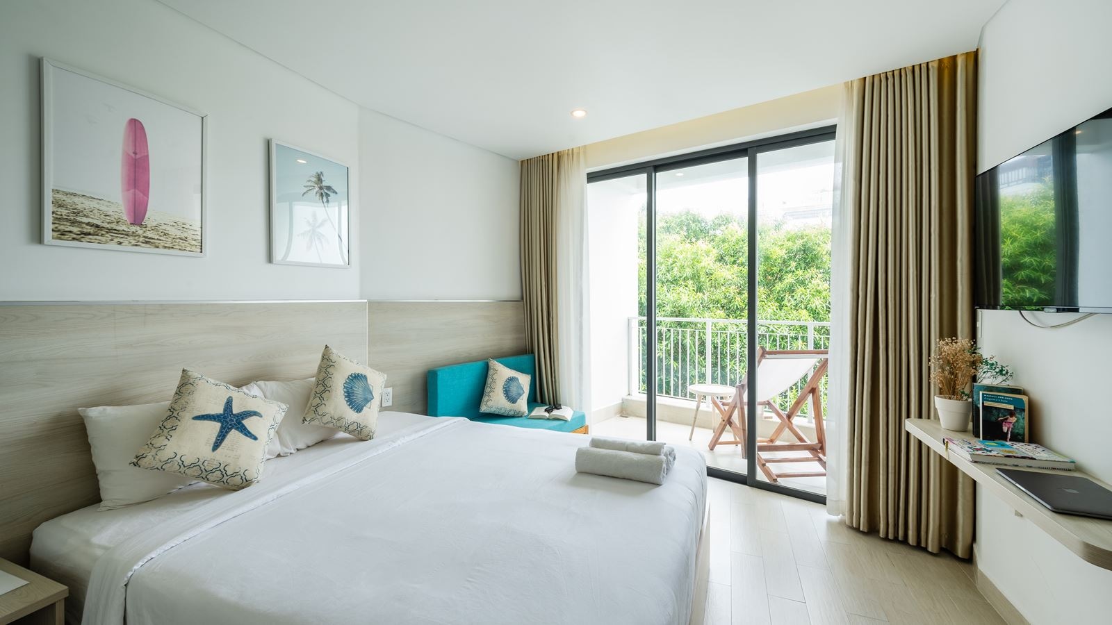 rooms-standard-double-with-balcony