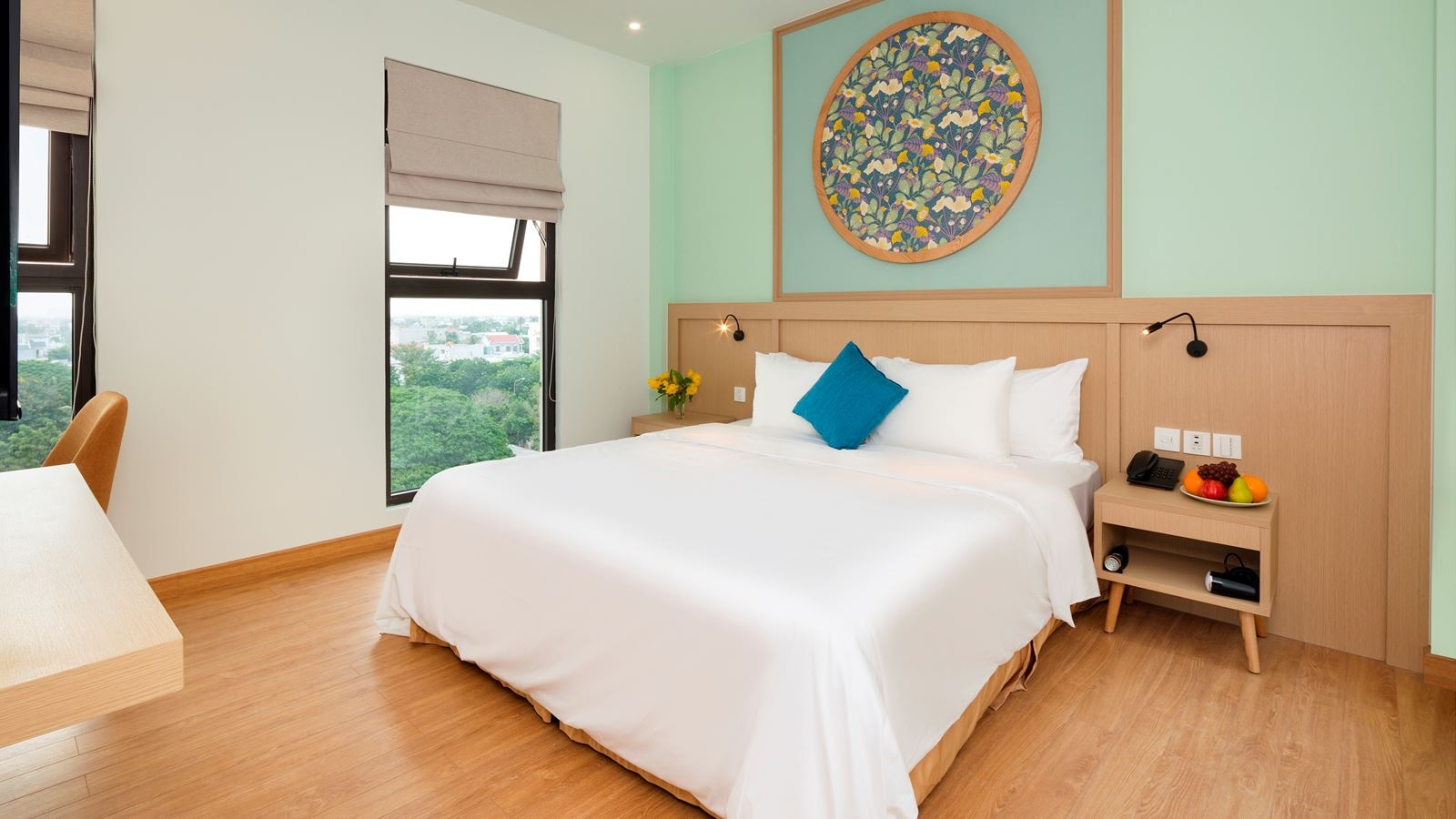 rooms-two-bedroom-deluxe-family-with-balcony