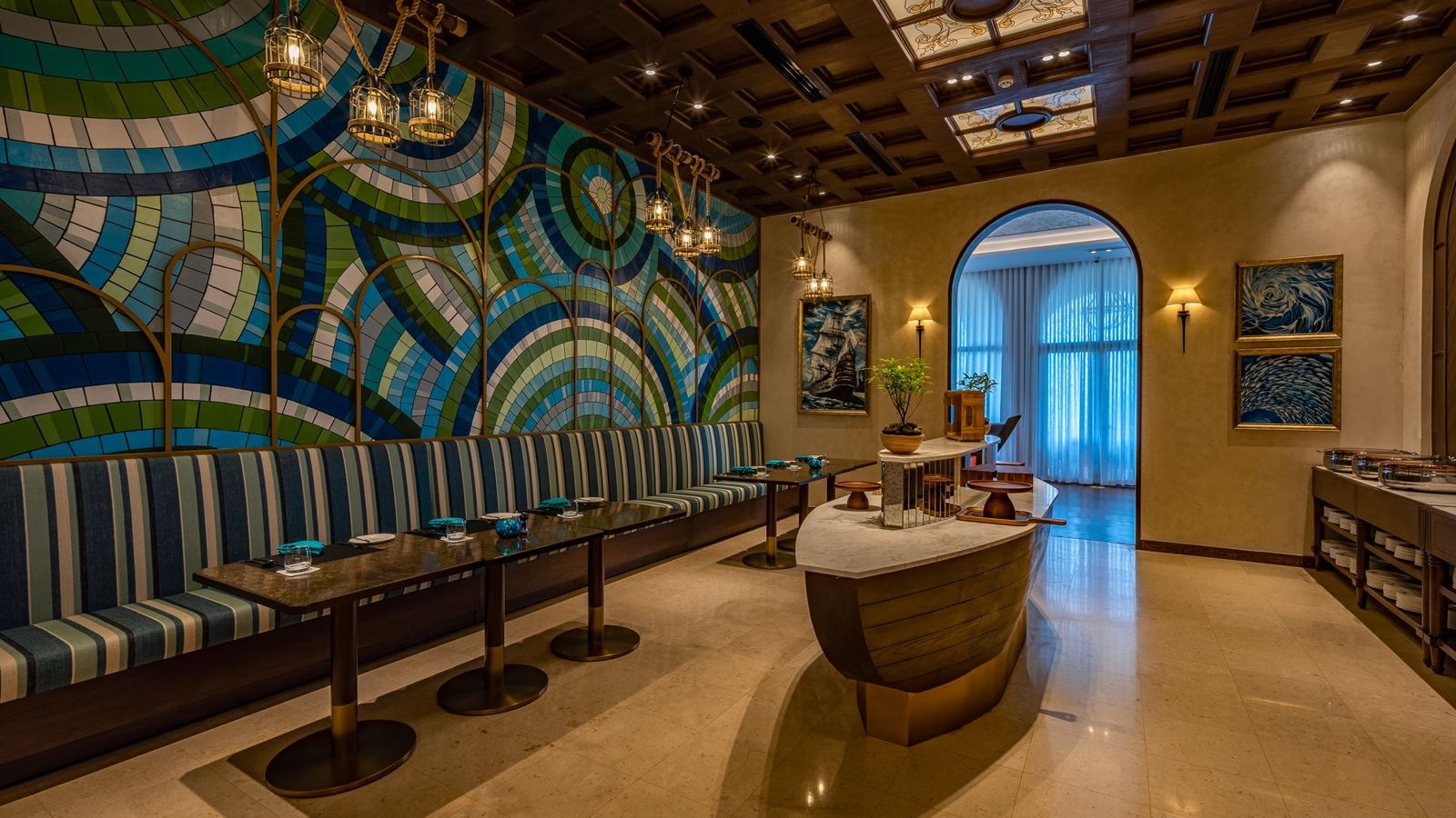 restaurants-familia-lounge