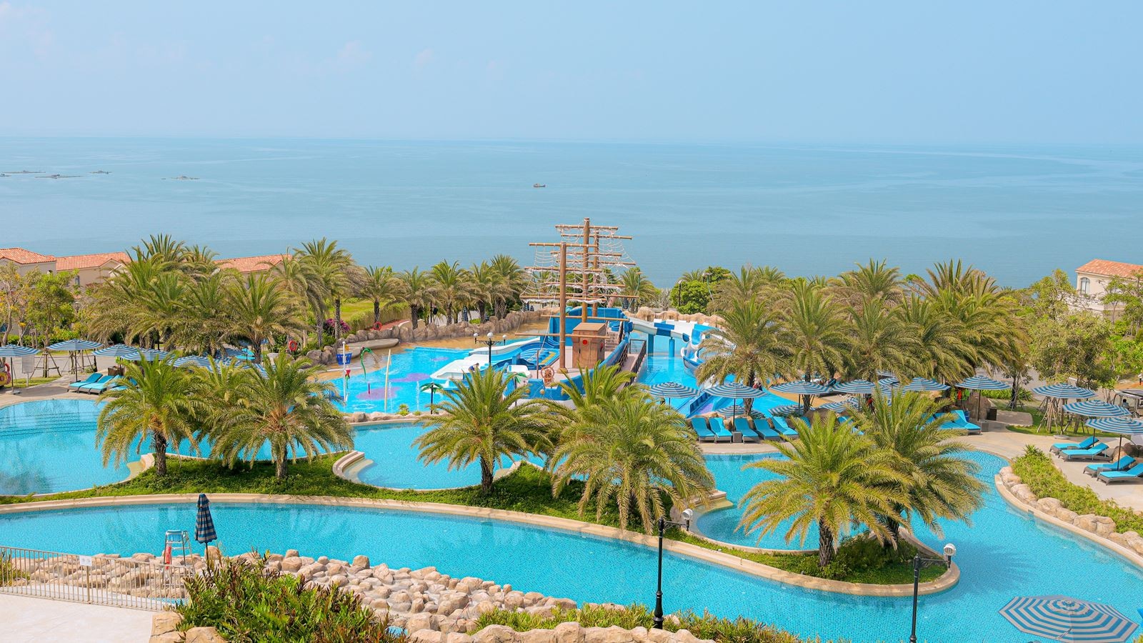 pools-outdoor-childrens-pool