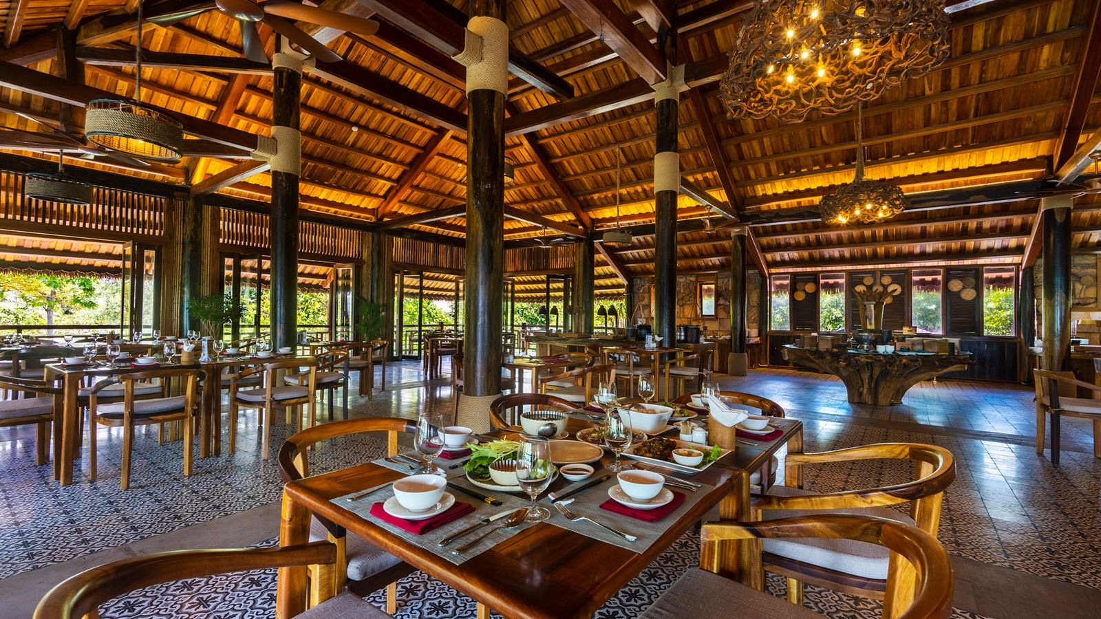 restaurants-restaurants