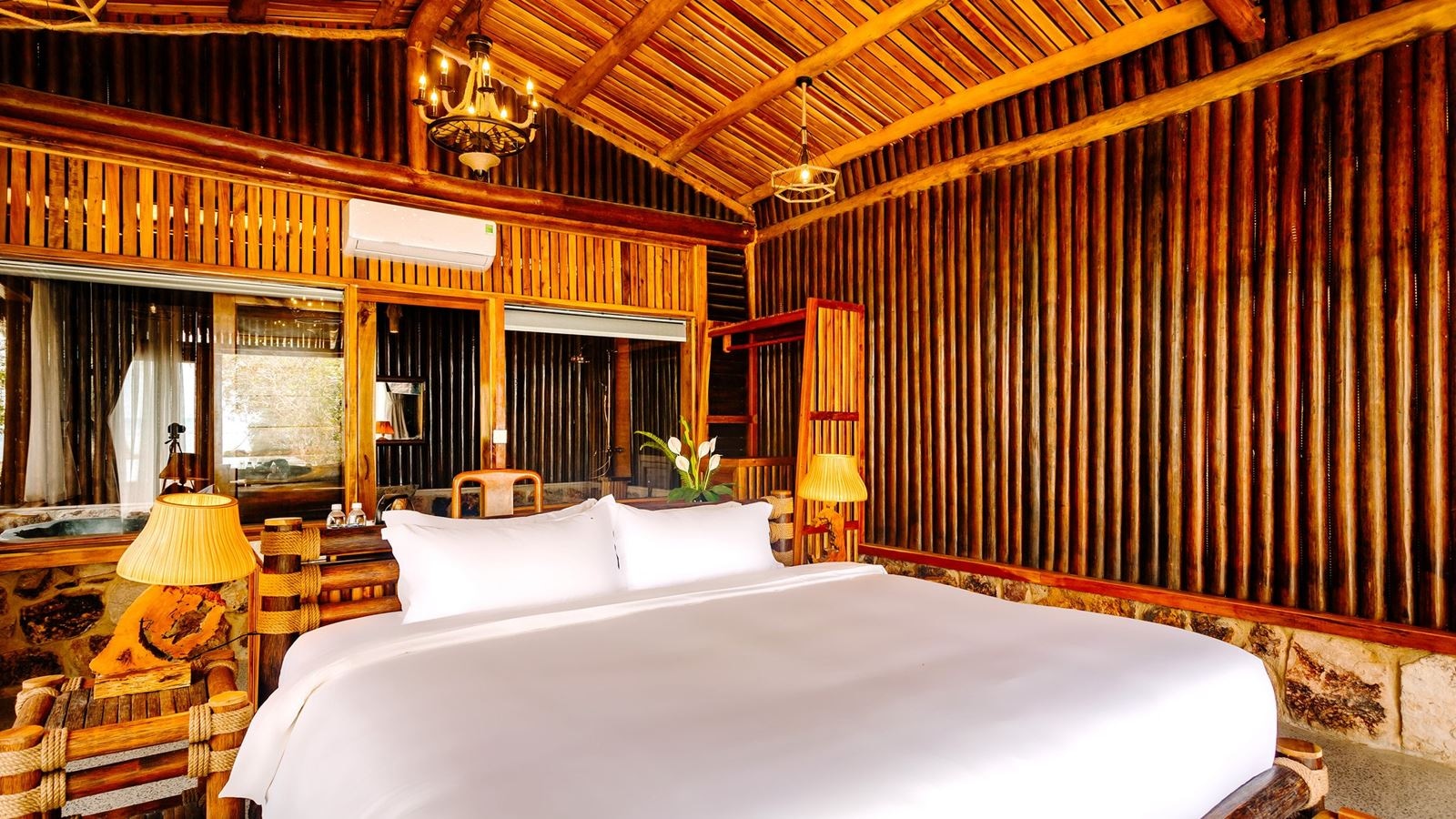 rooms-villa-ong-lang-bayfront-1bedroom