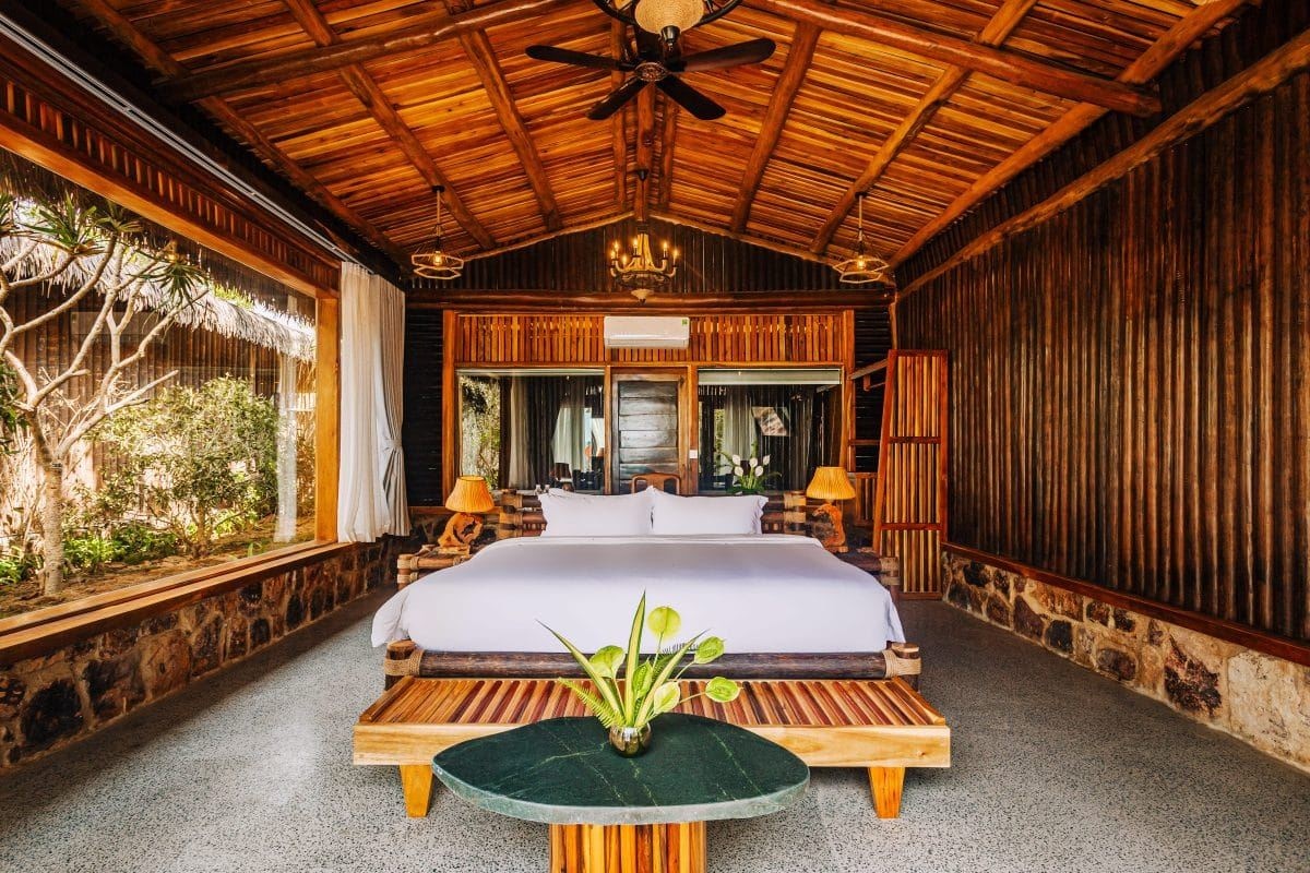 rooms-villa-ong-lang-bayfront-1bedroom