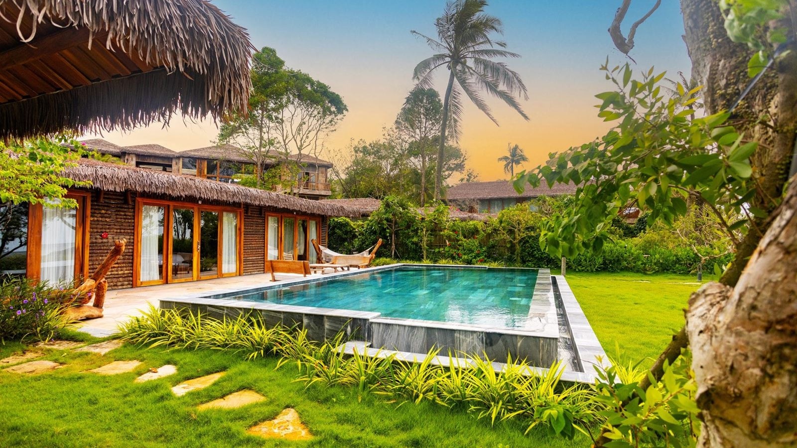 rooms-villa-ong-lang-bayfront-3bedroom