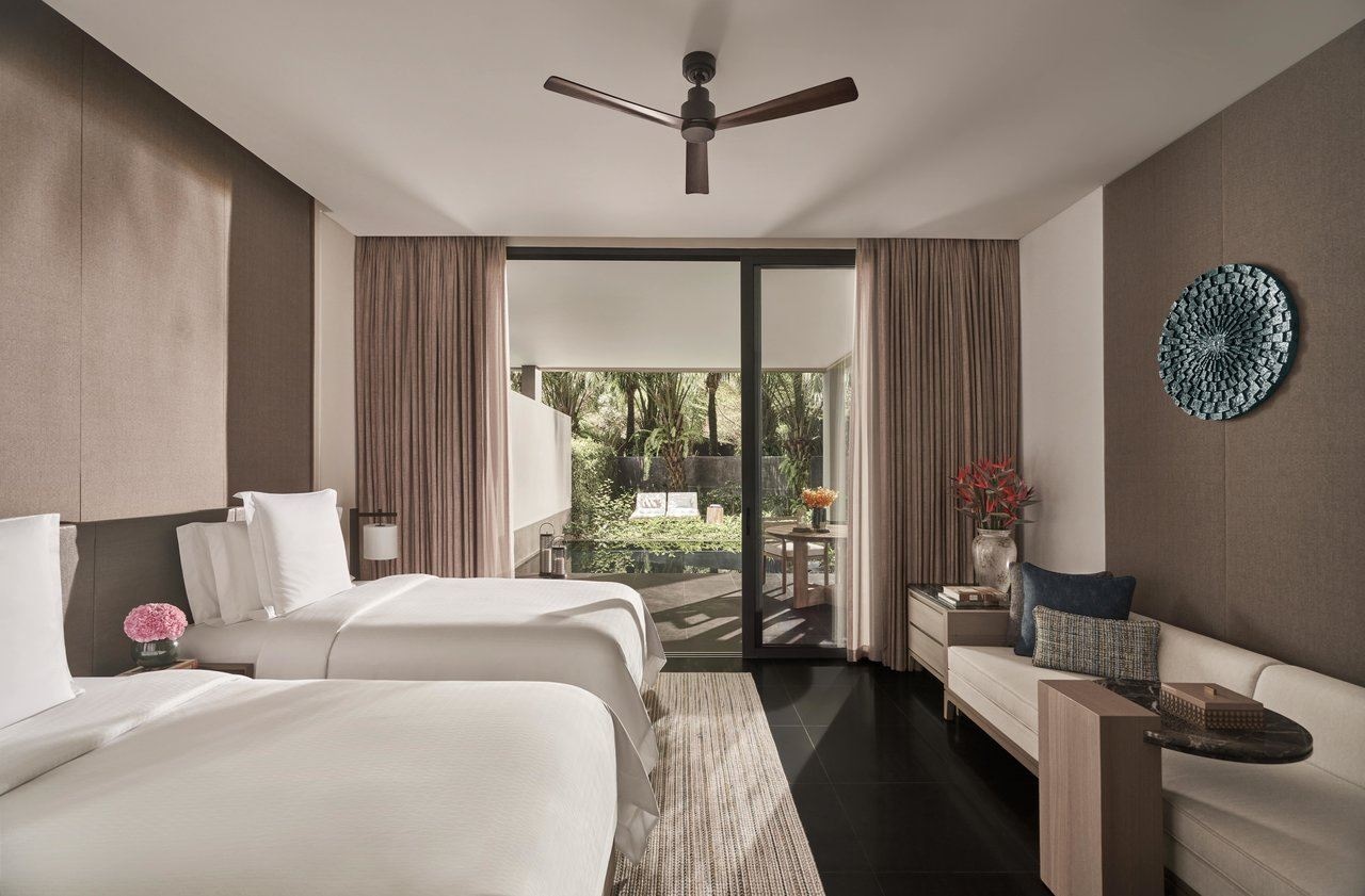 rooms-fourbedroom-beach-pool-villa