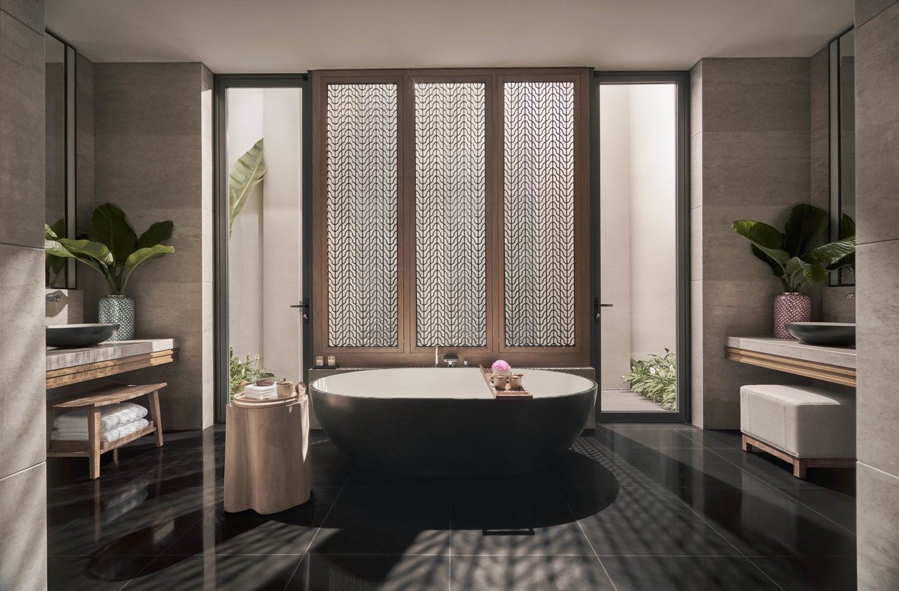 rooms-threebedroom-beach-pool-villa