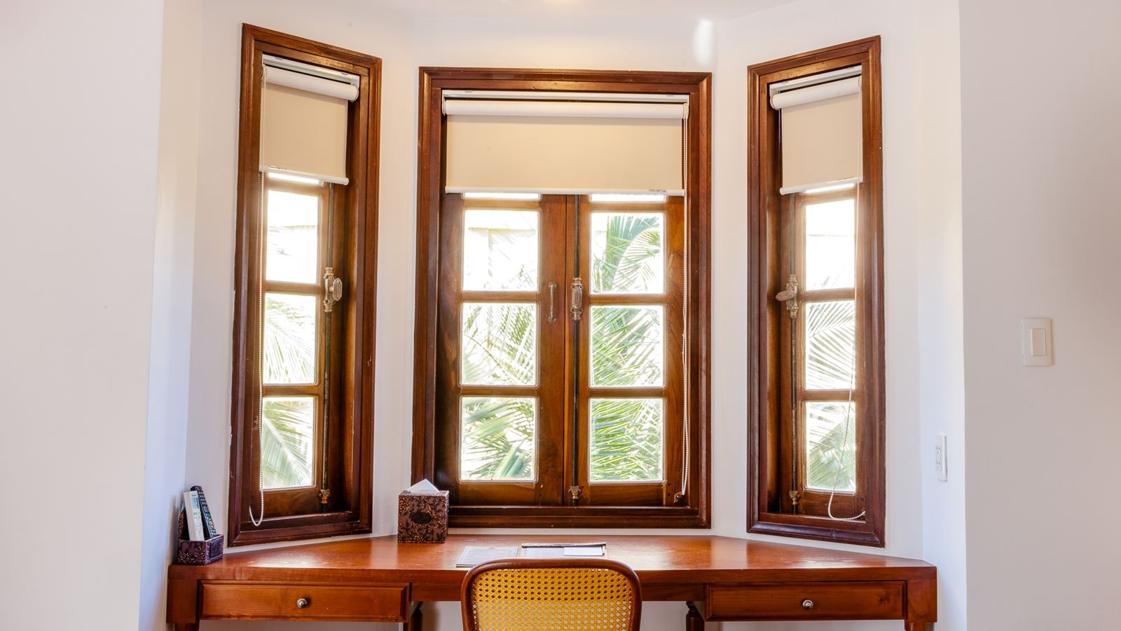 rooms-deluxe-cozy-balcony-child-without-extra-bed