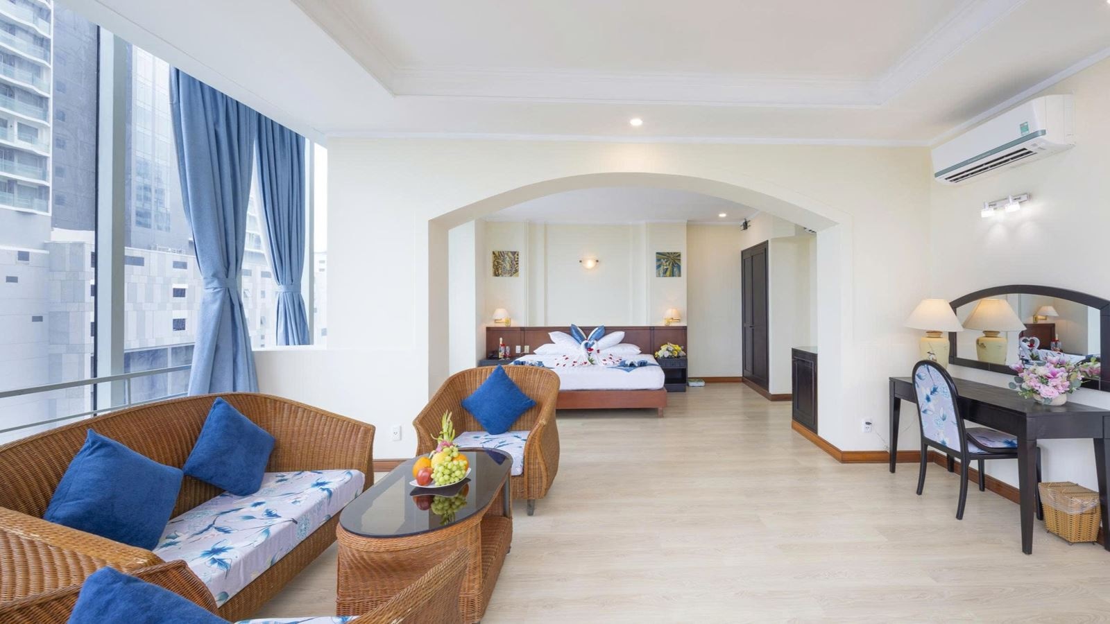 rooms-suite-with-balcony-chd-without-extra-bed