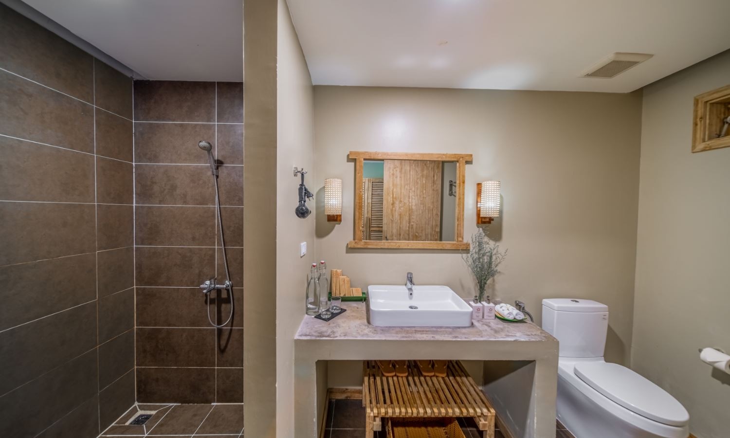 rooms-deluxe-family-with-gardenview