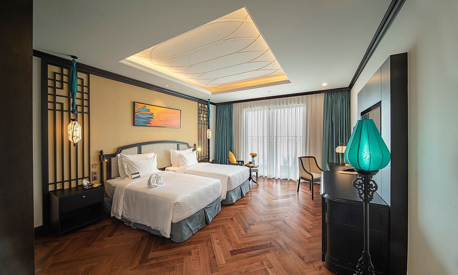 rooms-deluxe-ocean-view-room