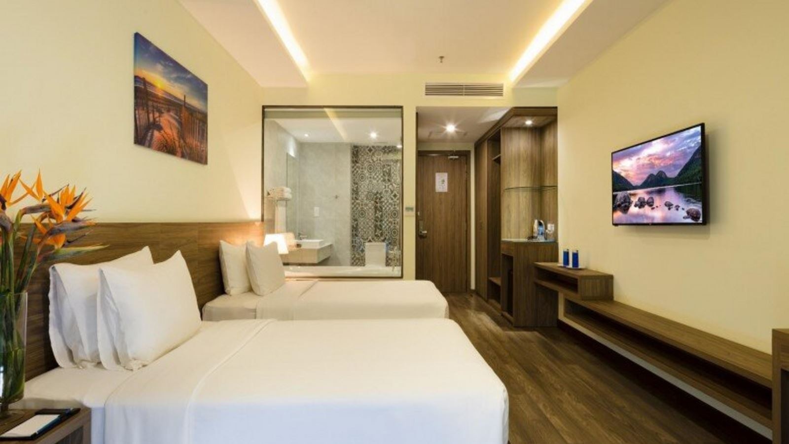 rooms-premier-seaview-with-balcony