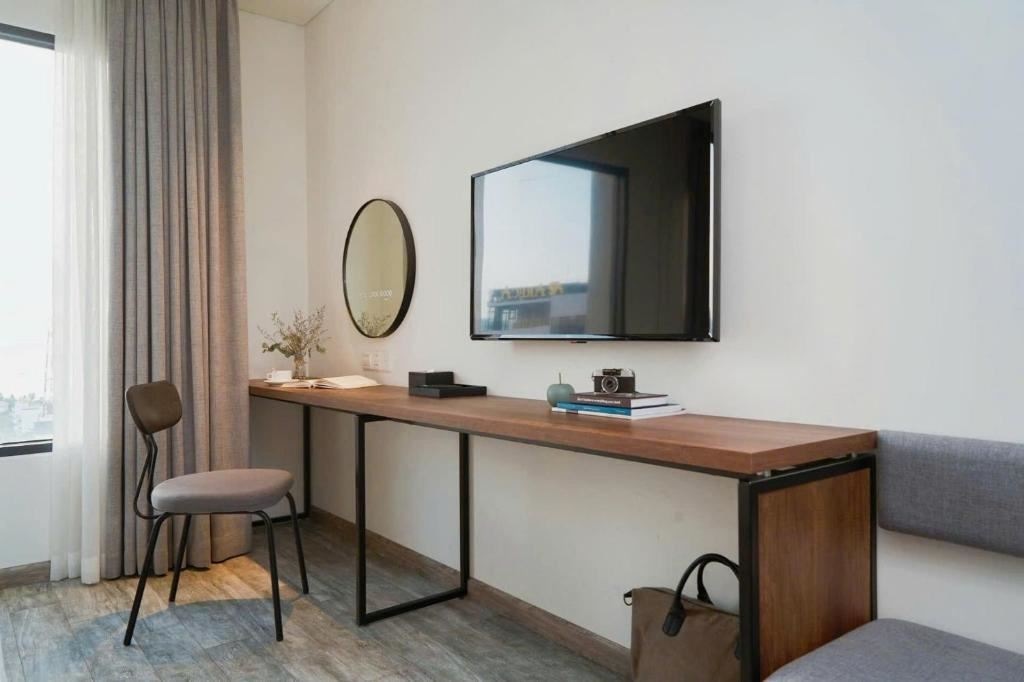 rooms-cozy-twin-with-city-view-child-without-extra-bed