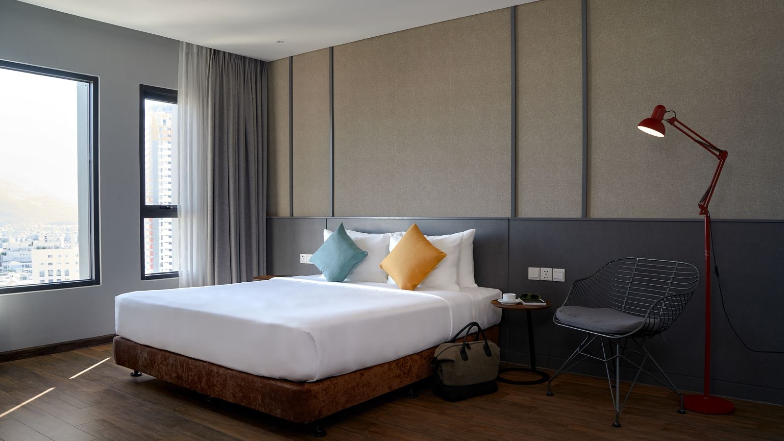 rooms-roomy-double-with-city-view-child-without-extra-bed