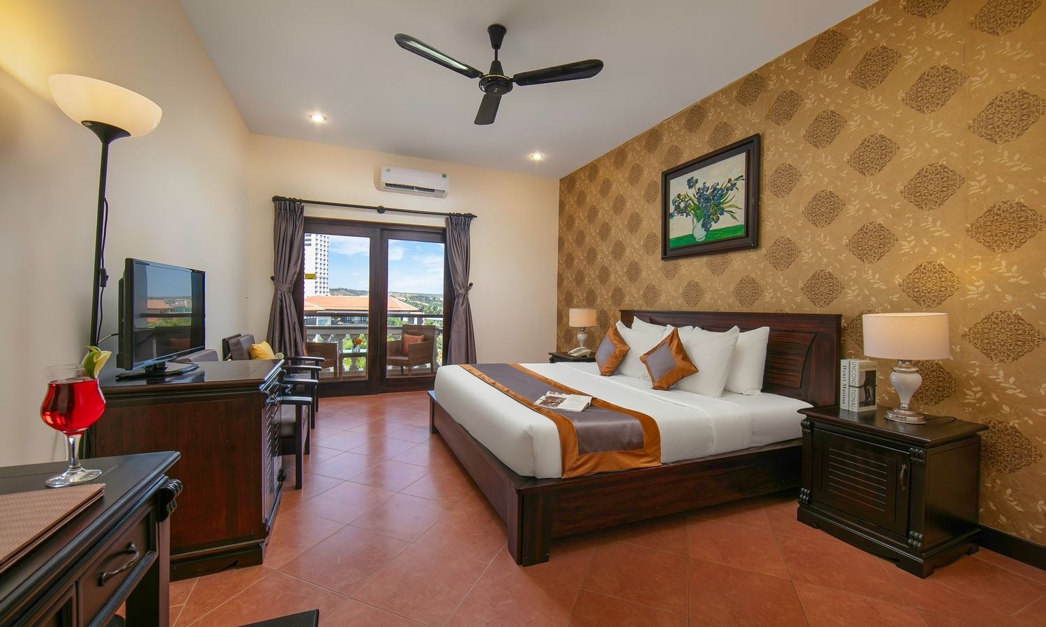 rooms-deluxe-oceanview-with-balcony-child-without-extrabed