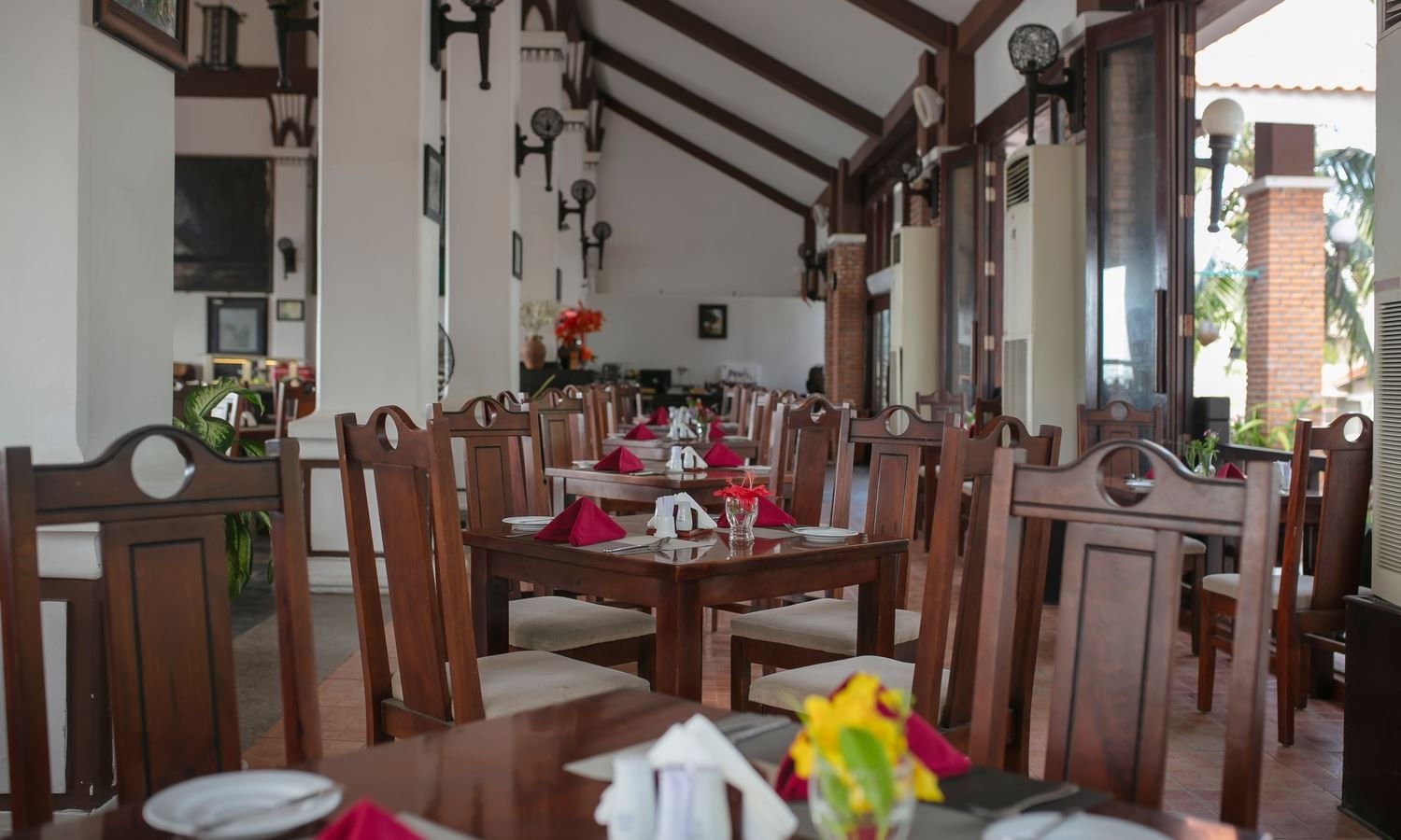 restaurants-pearl-restaurant