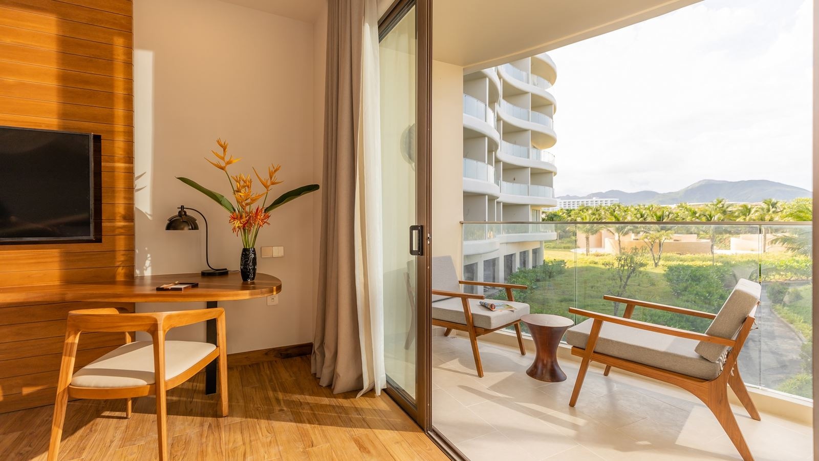 rooms-deluxe-gardenview